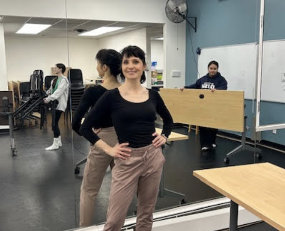 Ms. Nastari in the dance room after a class with her students. (Viveka Seevers '27)